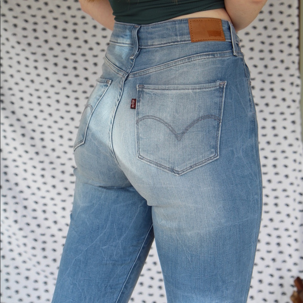 High-Rise Levi’s